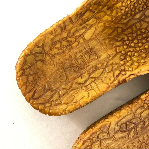 J-Slips Textured Sandals Women 9 - Picture 3 of 3